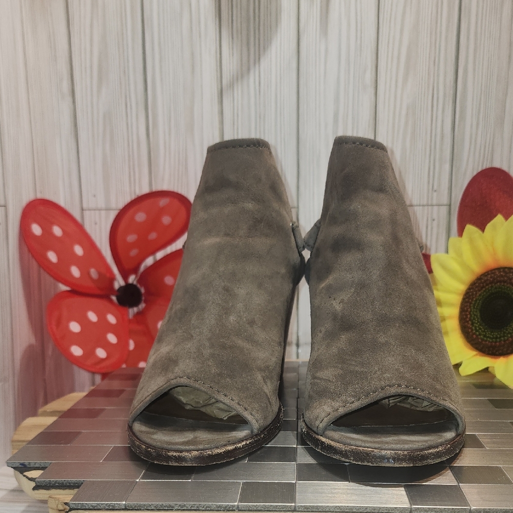 Frye Women's‎ Peep-Toe Ankle Boots